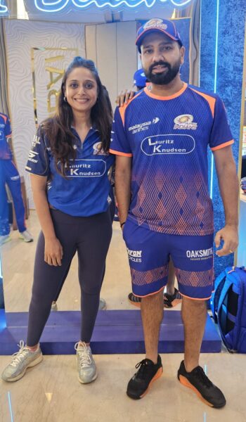 Rohit Sharma Ay7AhFNmVJIISQAb2gMV5pRZ+wAAAABJRU5ErkJggg==